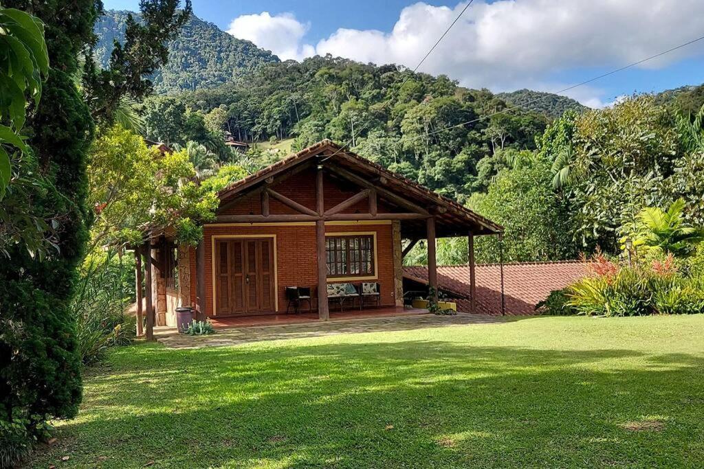 Casa Com Churrasqueira Piscina Privativa Em Sao Pedro Da Serra - Perto De Lumiar Nova Friburgo Exterior photo